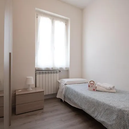 Apartment Trilocale Ospedale Civile 6 Via Costalunga